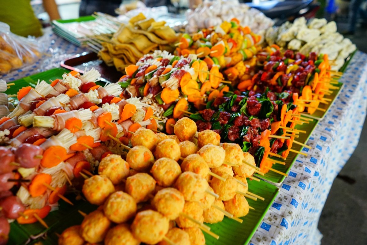 DUONG DONG SE STREET FOOD A NOČNÍ TRH