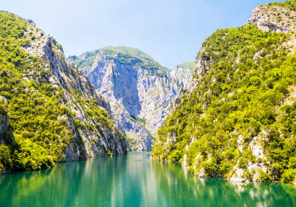 Jezero Komani