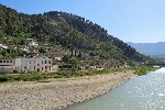 severni-albanie-berat-mesto-reka-osum_216666.jpeg