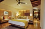 BeachFront Luxury Suite