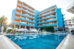 Hotel s bazénem