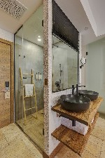 Hotel La Boheme dovolenka