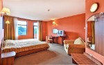 Hotel ESTREYA RESIDENCE dovolená