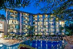 Noční pohled na hotel