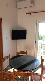 Tina vila - číslo 9 - Gradac - 101 CK Zemek - Chorvatsko