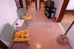 Posezení na chodbě apartmánu