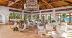 Lobby bar
