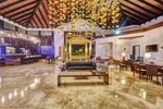 Lobby bar