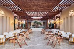 Lobby bar