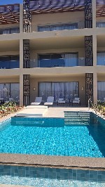Izba Swim Up