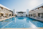 Hotel s bazénem