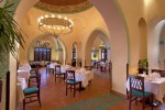 Al Maha hlavní restaurace