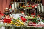 Švédské výlohy obchodů v adventním čase