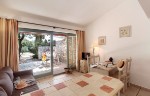 Hotel La Bastide Des Chenes dovolenka