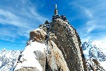 Hora Aiguille du Midi v masivu Mont Blanc - poznávací zájezdy do Francie