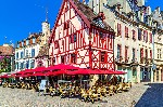 Hotel Carcassonne a perly jižní Francie – historie, víno a moře dovolená