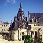 Zámky_na_Loiře_abbaye-de-fontevraud-6_1_187292.jpeg