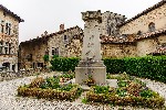Perouges