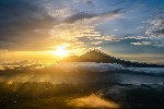 Bali_sopka_Batur_vychod_slunce.jpg