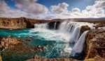Panorama slavného vodopádu Gulfoss