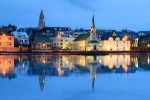 Panorama Reykjavíku při západu slunce