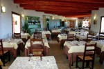 Itálie, Řím, Baja Sardinia - Club Li Graniti - restaurace