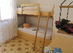 Pokoj s poschoďovou postelí 