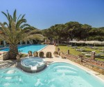 Resort s bazénem