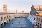 Náměstí Piazza Maggiore Bologna
