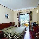 Hotel IL CERVO dovolená