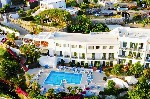 Hotel s bazénem