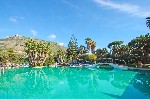 Resort s bazénem