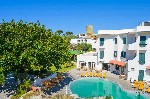 Hotel s bazénem