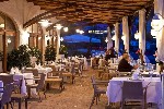 Restaurace na terase