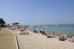 Itálie, Lago di Garda, Peschiera del Garda - San Benedetto - pláž a promenáda