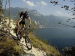 Itálie, Lago di Garda - Villa Delle Rose - horská kola