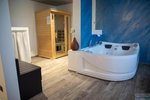 Sauna a vířivka