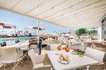 Restaurace na terase