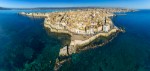 Syracuse - Sicily, Italia, Isola di Ortigia Coast of Ortigia island at city of Syracuse, Sicily,
