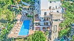 Hotel s bazénem