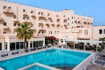 Hotel s bazénem