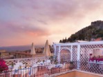 Restaurace na terase