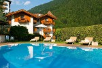 Hotel s bazénem