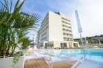 Hotel s bazénem