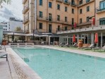 Hotel s bazénem
