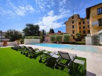 Hotel s bazénem
