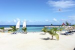 Jamajka, Severní pobřeží, Runaway Bay - LUXURY BAHIA PRINCIPE RUNAWAY BAY - Vodní sporty na pláži