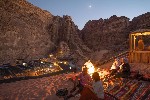 Večer ve Wadi Rum