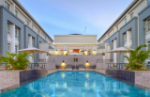 Hotel s bazénem