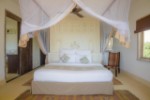 Hotel Swahili Beach Resort and Safari Tsavo Explorer RO 